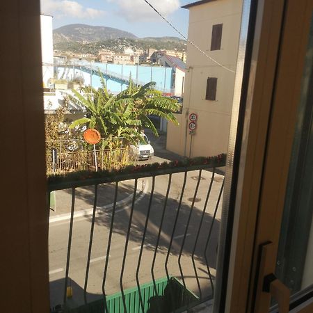 B&B Terracina Holiday Екстер'єр фото