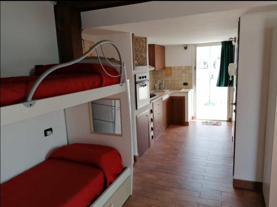 B&B Terracina Holiday Екстер'єр фото