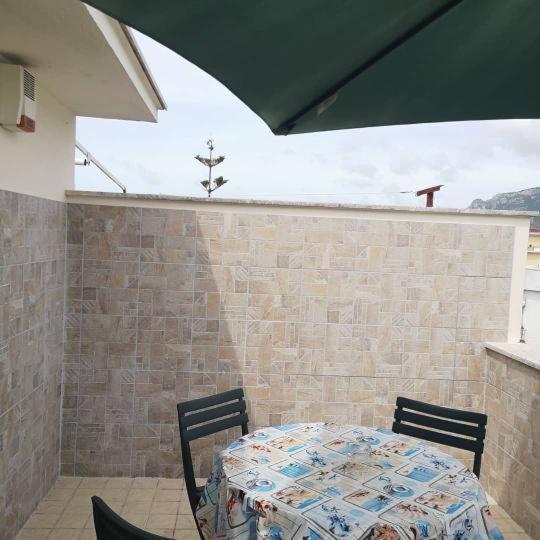 B&B Terracina Holiday Екстер'єр фото