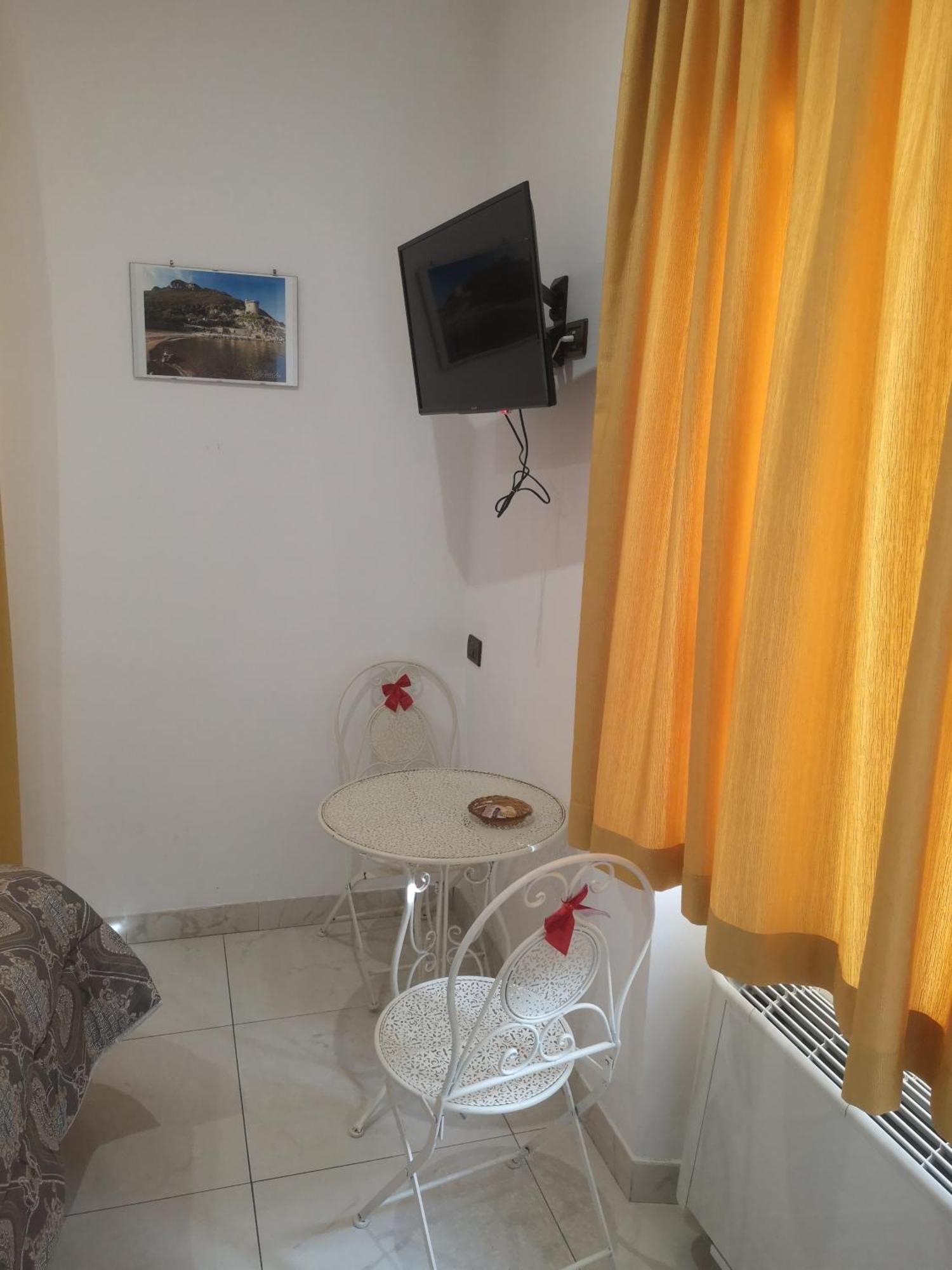 B&B Terracina Holiday Екстер'єр фото