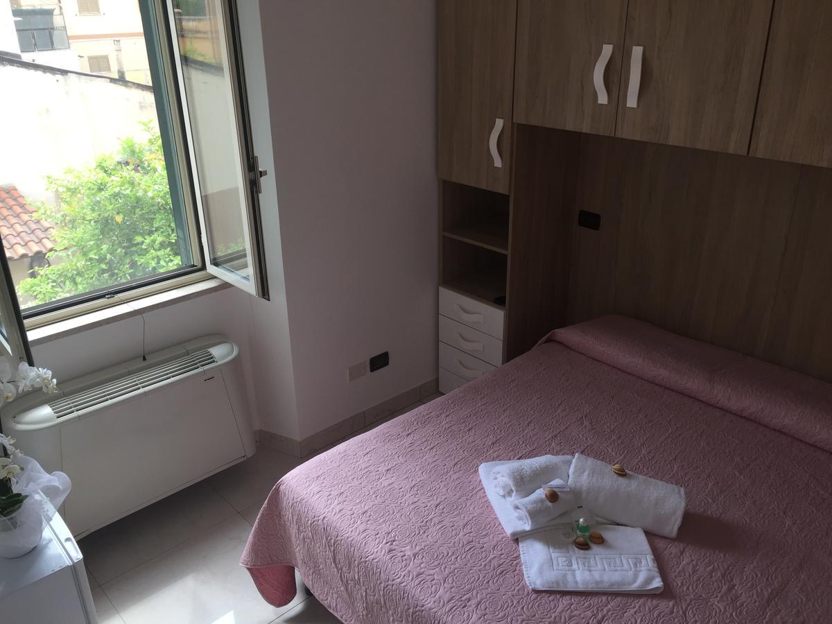 B&B Terracina Holiday Екстер'єр фото